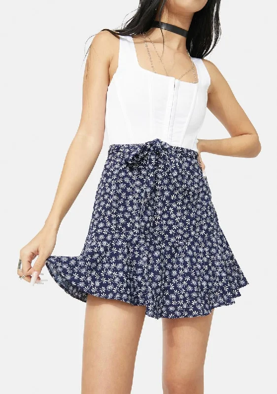 Women's Stylish Outdoor Outfit Glamorous Fashion Offers Deep Picked Perfection Floral Wrap Mini Skirt