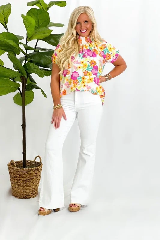 Avant-Garde Style Promotions Women's Weekend Outfit Avant-Garde Style Promotions Ivory Combo Floral Printed Top *Final Sale*