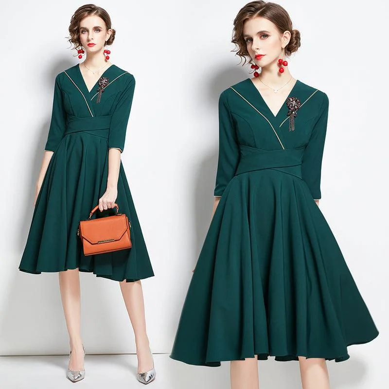 Luxury Women's Clothes Elevated Casual Discounts Vintage Army Green Faux Warp Swing Midi Dress