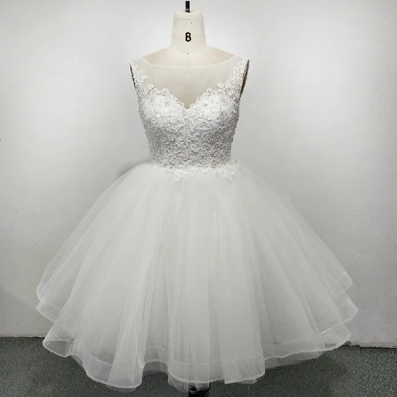 Stylish Clothes For Women Style Breakthroughs Lovely Scoop Neck Puffy Short Wedding Dress with Lace Beading Summer Bridal Gown