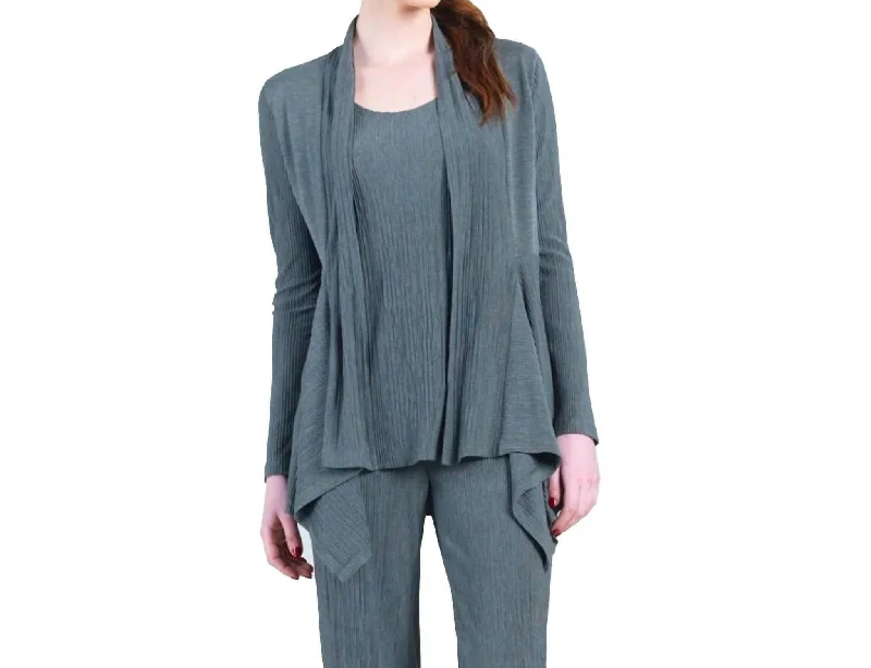 Women's Vintage-Inspired Outfit End-Of-Season Clearance Knit Pleated Cardigan Twinset In Charcoal