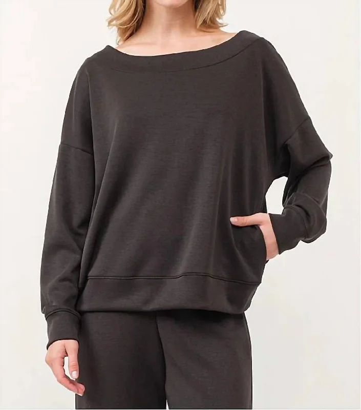 Women's Casual Outfit Chic And Trendy Modal Sweater In Black