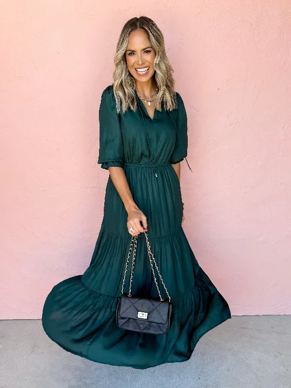 Women's Effortless Casual Outfit Daily Deals Love Found Tiered Maxi Dress-Astro Green