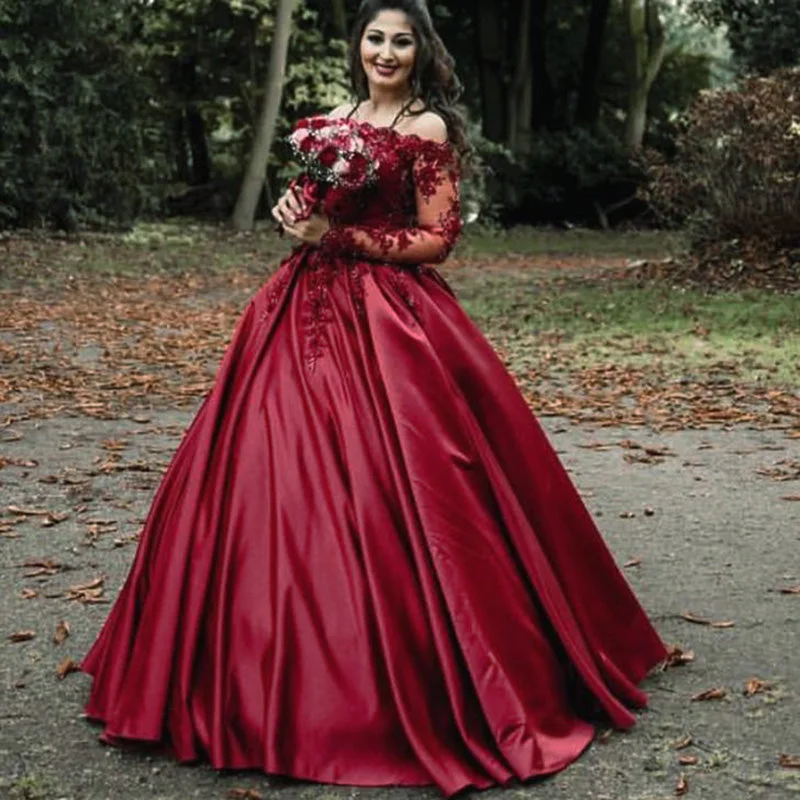 Stylish Outerwear Clothes For Women Limited Styles Luxury Lace Beaded Long Sleeves Dubai Dark Red /Wine Wedding Dresses Ball Gown Bridal Gown for Reception WD5541