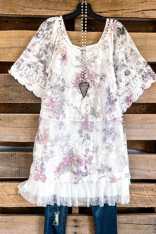 Discount Extravaganza AHB EXCLUSIVE: You'll Be In My Heart Top - Ivory/Floral (slip sold separately)