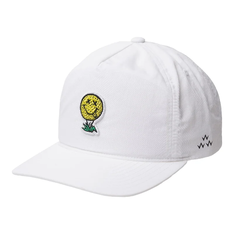 Limited Stock, Big Discounts Neverfind Snapback – White