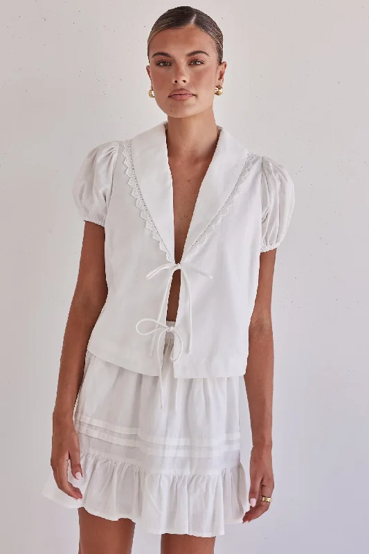 Explore What's New Emina Top (White)