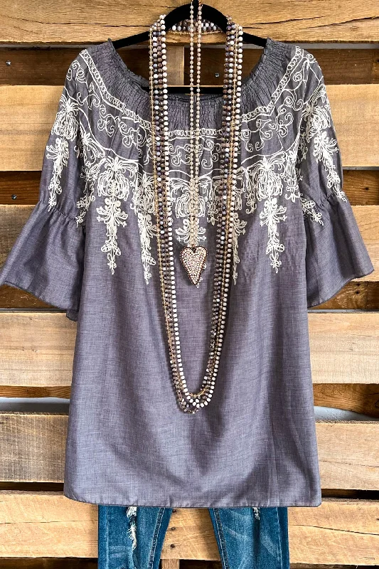 Laid-Back Fashion Offers All Tangled Up Top - Gray- 100% COTTON