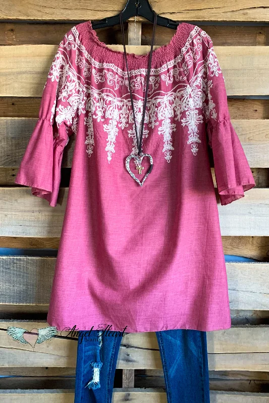 Vibrant Style Promotions All Tangled Up Top - Mauve - 100% COTTON