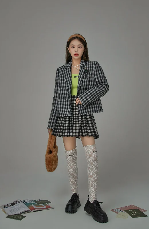 Women's Trendy Apparel Waiting For Me Checkered Cropped Jacket