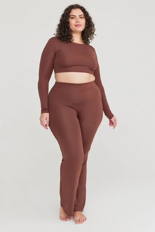 Women's Wedding Apparel Chic Style, Always In Vogue 365 LONG SLEEVE CROP TOP - CHOCOLATE