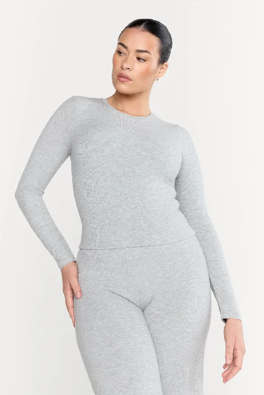 Casual Outfit For Women Casual Chic 365 SCULPTING LOUNGE LONG SLEEVE TOP - GREY MARL