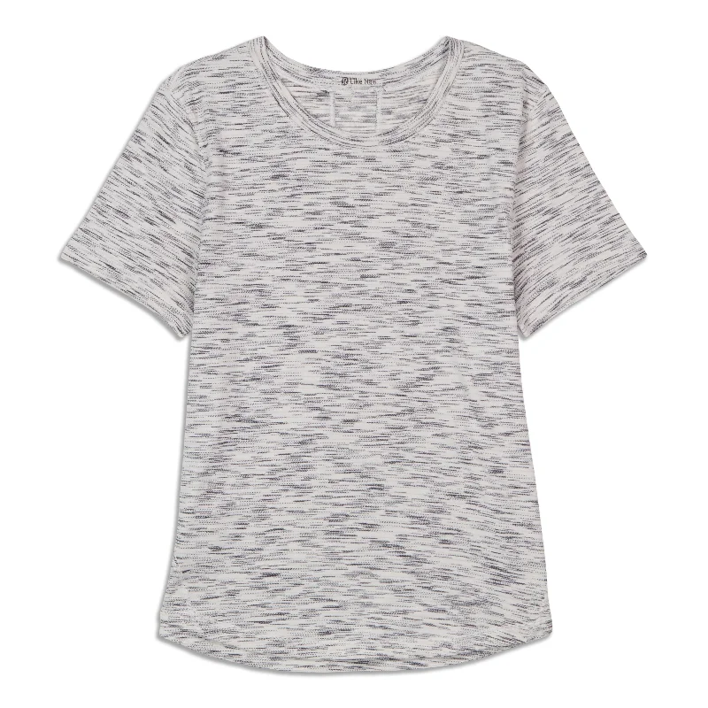 Women's Transitional Garments Explore What'S New On The Run T-Shirt - Resale